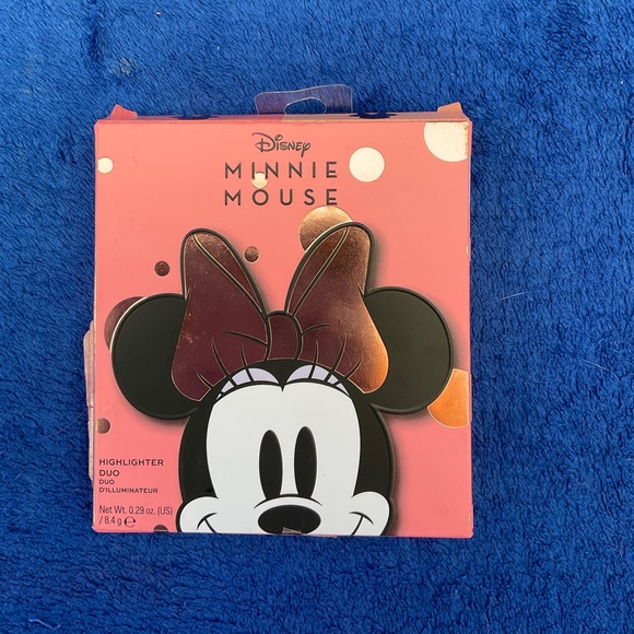 Revolution Disney Minnie Mouse Highlighter Duo Blush NIB - Picture 2 of 5